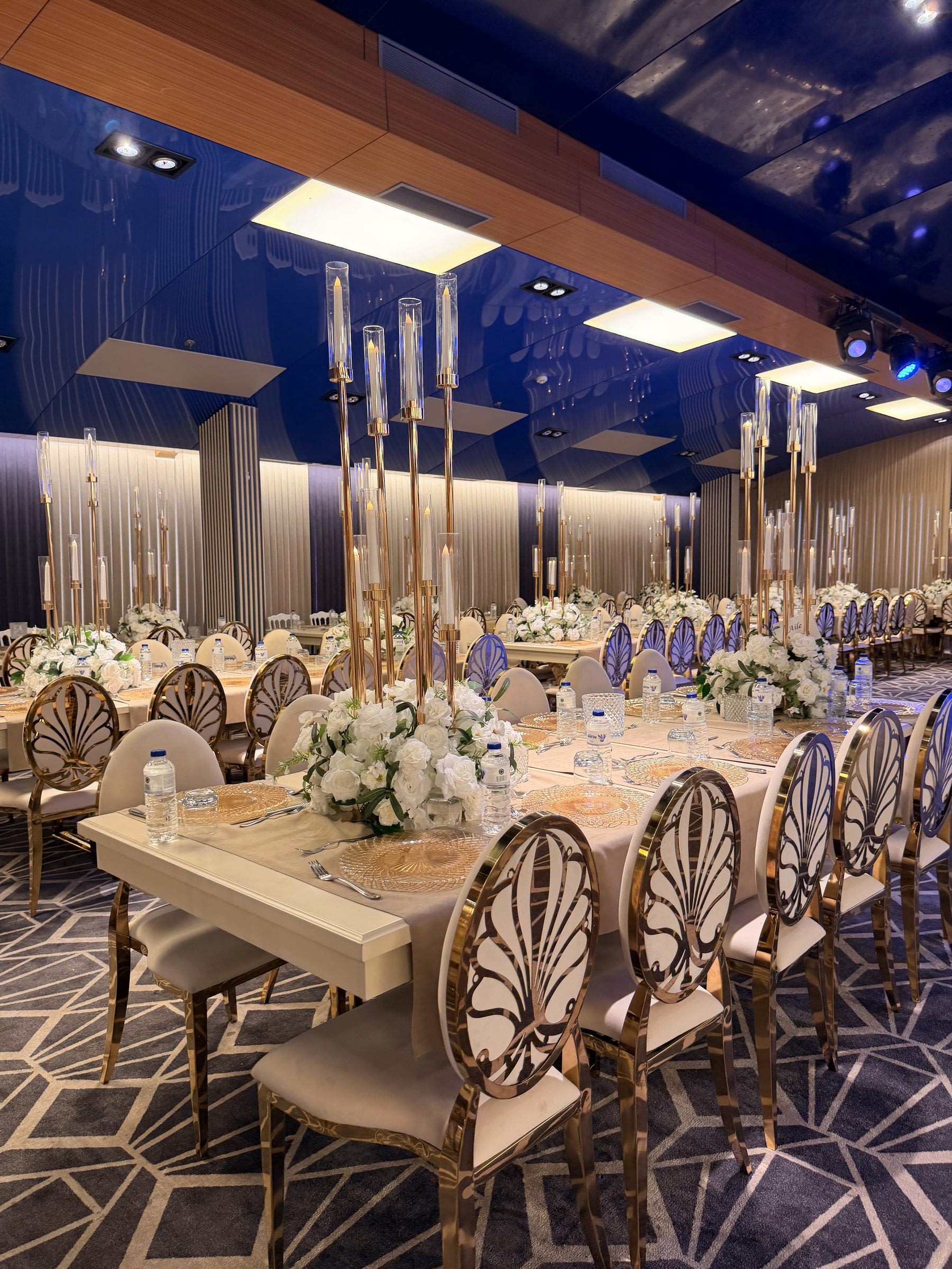 Glory Wedding Dream Hill Hotel Maltepe — düğün fotoğrafı, ada manzaralı kare